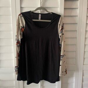 Lularoe Mixed Media Randy